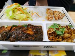 扣肉饭-魏家餐饮(朗香街店)