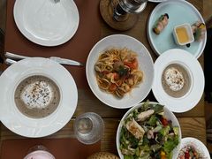 -Golden Lily河内巴黎法越料理餐厅(建国西路店)