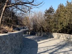 -鬼笑石后山停车场