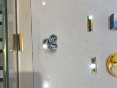 -茂昌眼镜(南京东路店)