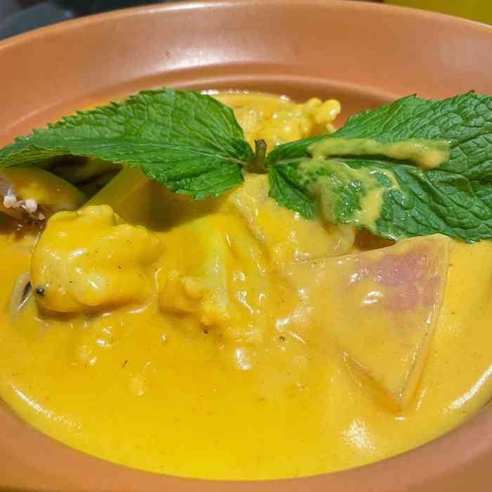 泰靓(太阳新天地店)-"不错,就是蕉叶集团的罗!咖喱大虾咖喱味道.