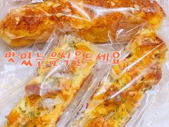 肉松热狗面包-美事客·面包·蛋糕·甜品(CBD店)
