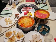 -犇放和牛烤肉·烤榴莲自助(苏宁城市奥莱店)