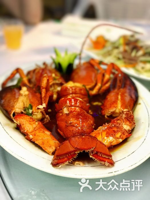 红烧大龙虾