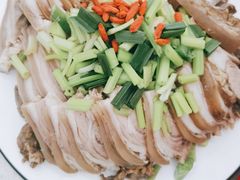 -墨脱石锅椰子鸡•香草鸭•东山羊(大东海店)