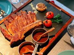 -弦月窗LUNETTE BY AMANDA(复兴路店)