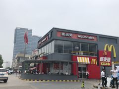 -麦当劳(花桥得来速店)