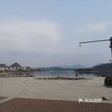 你会发现那些被挡住的风景，才是最适宜的人生