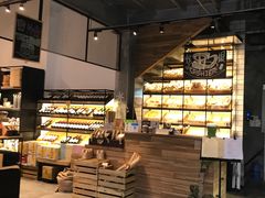 -Common Table · Brunch & Coffee