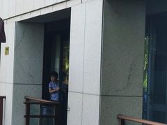 -上海怡沁园度假酒店