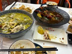 -老鄞江清水龙虾•赵赵家(江北店)