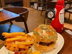 黄金汉堡Gold&nbsp;burger-Bistro 63 创意融合料理(广粤天地店)