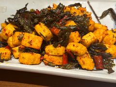 -云海肴·汽锅鸡·云南菜(天山百盛优客店)