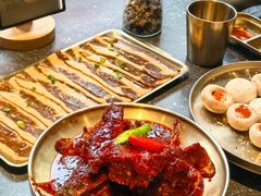 -草家酱蟹炭火烤肉店(珲春南路一店)