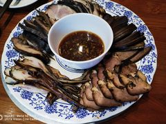 -老天桥酱肉烧饼夹肘子(天桥店)