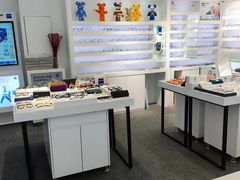 -浮光眼镜·蔡司视觉合作·数字验配中心(陆家嘴店)