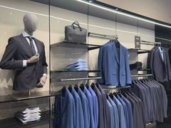-百年港湾奥特莱斯(香炉礁店)