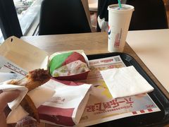 -肯德基(湾畔店)