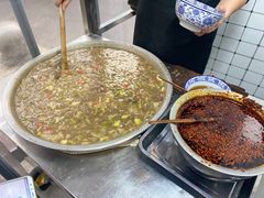 -刘老虎肉丸糊辣汤(总店)