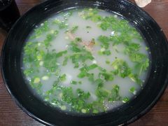 -陈老斯呼尔嗨吃烧烤(科巷店)