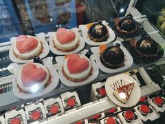 -藏猫猫咖啡主题馆(中央大道店)