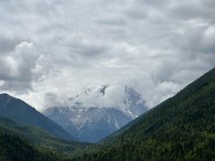 -亚拉雪山风景区