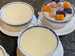 芋圆双皮奶-周大娘牛乳(旧寨古村总店)