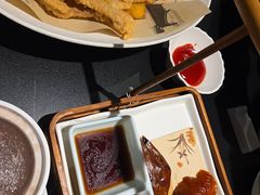-香山湖家家宴(中山陵店)