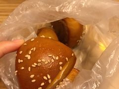-沁屋面包店(人民东路店)