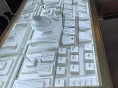 -鑫羽黄金首饰奢侈品回收鉴定