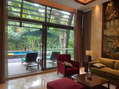 -三亚湾海居铂尔曼度假酒店