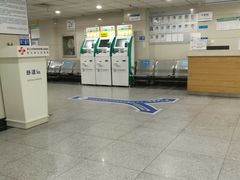 -浙江大学医学院附属口腔医院湖滨（延安）院区