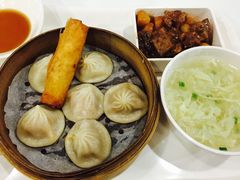 小笼包-浦东图书馆读者餐厅