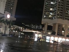 -东荟城名店仓