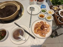 -天宜隆蘑菇宴火锅(石景山旗舰店)