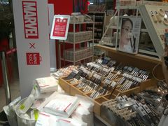 -名创优品(广东东莞东城万达2店)