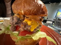 -LESCEDARS Brasserie Bistro香柏树