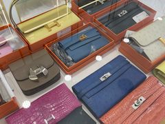 -奢物·巴黎站奢侈品回收寄售