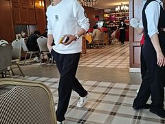 -鹏城人家海鲜酒家·23年老字号(较场尾店)