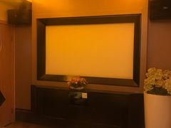 -金色印象·4K影院式足体养生(杨家坪西郊店)