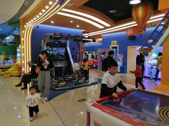 -爱玩嘉年华(龙湖曲江天街店)
