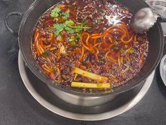 -鸿顺老铁锅美蛙鱼府(解放碑店)
