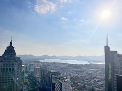 -Hi City·城市之巅