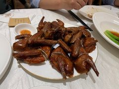 中山妙龄乳鸽-十二粤味·顺德菜·烧鹅点心(五四广场店)