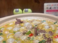 -头上红煨盐鸡·非遗院子餐厅