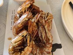 -荣誉海鲜酒楼(海湾店)
