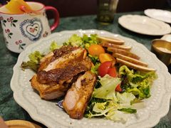主厨烤鸡鲜果沙拉-秘密旅行Bonjour(黑金冠 江南西店)