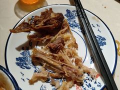 -妈妈家铁锅炖(景诚园综合楼店)