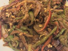-老钟家烤羊排·敦伊阁清真餐厅胡羊焖饼