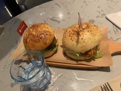 -必胜客(欢乐颂店)
